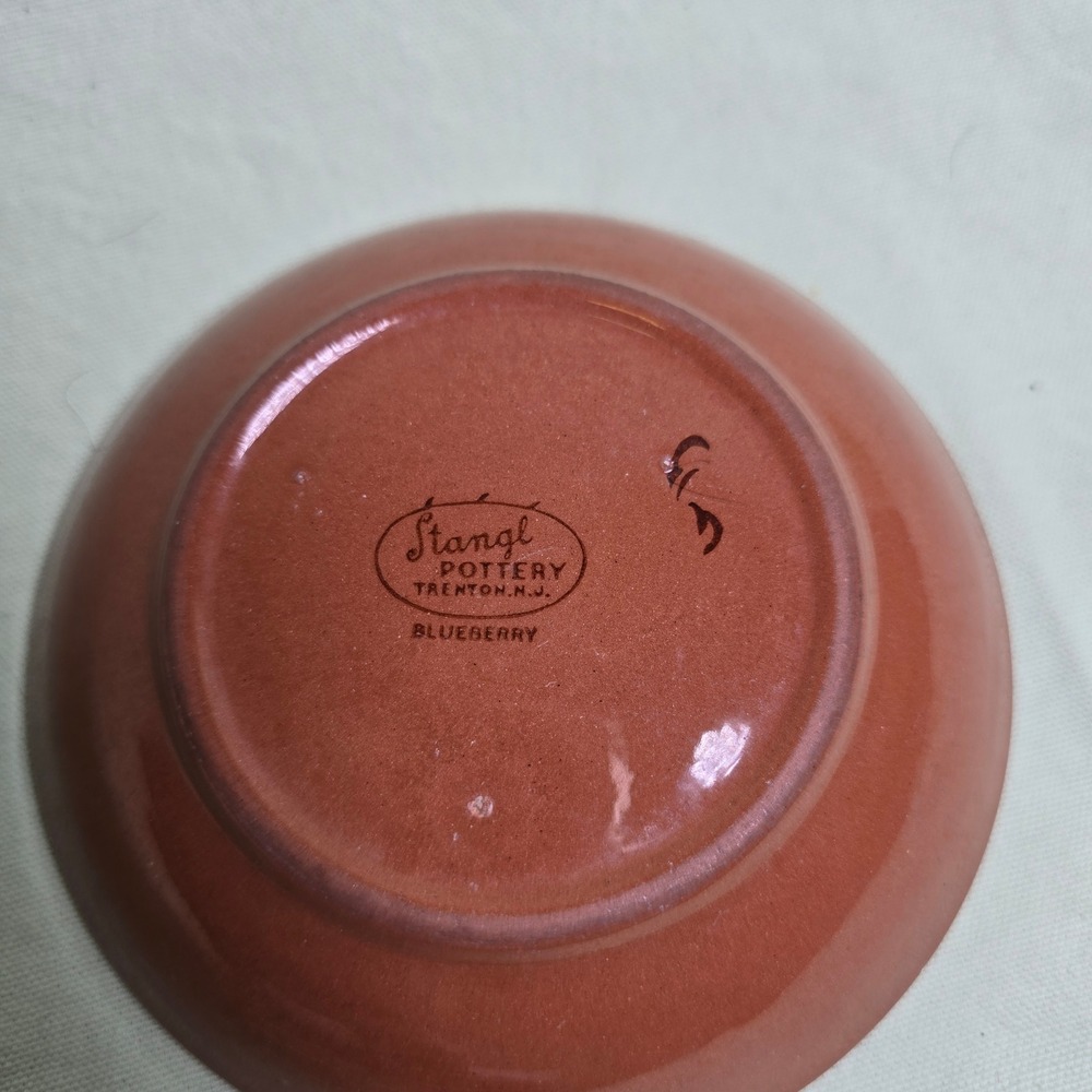 Stangl Pottery Blueberry‎ Fruit Bowl Hand Painted Trenton NJ Decorative Plate - Picture 7 of 7